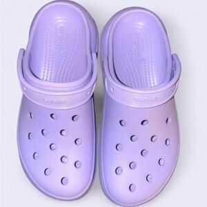 Classic crush Crocs in purple good condition worn once under sole dirty
